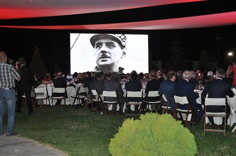 L'ADALF Celebre 75e Anniversaire du General De Gaulle Part 2